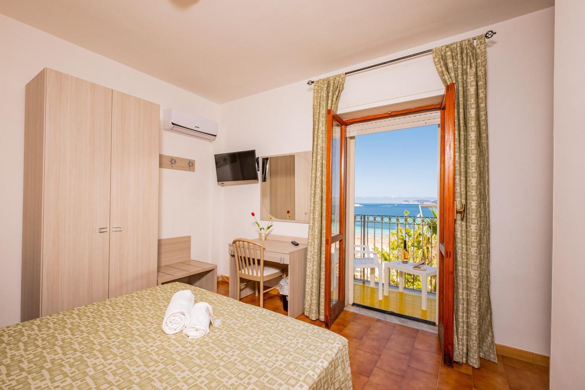 Hotel Il Gabbiano Alghero Luaran gambar