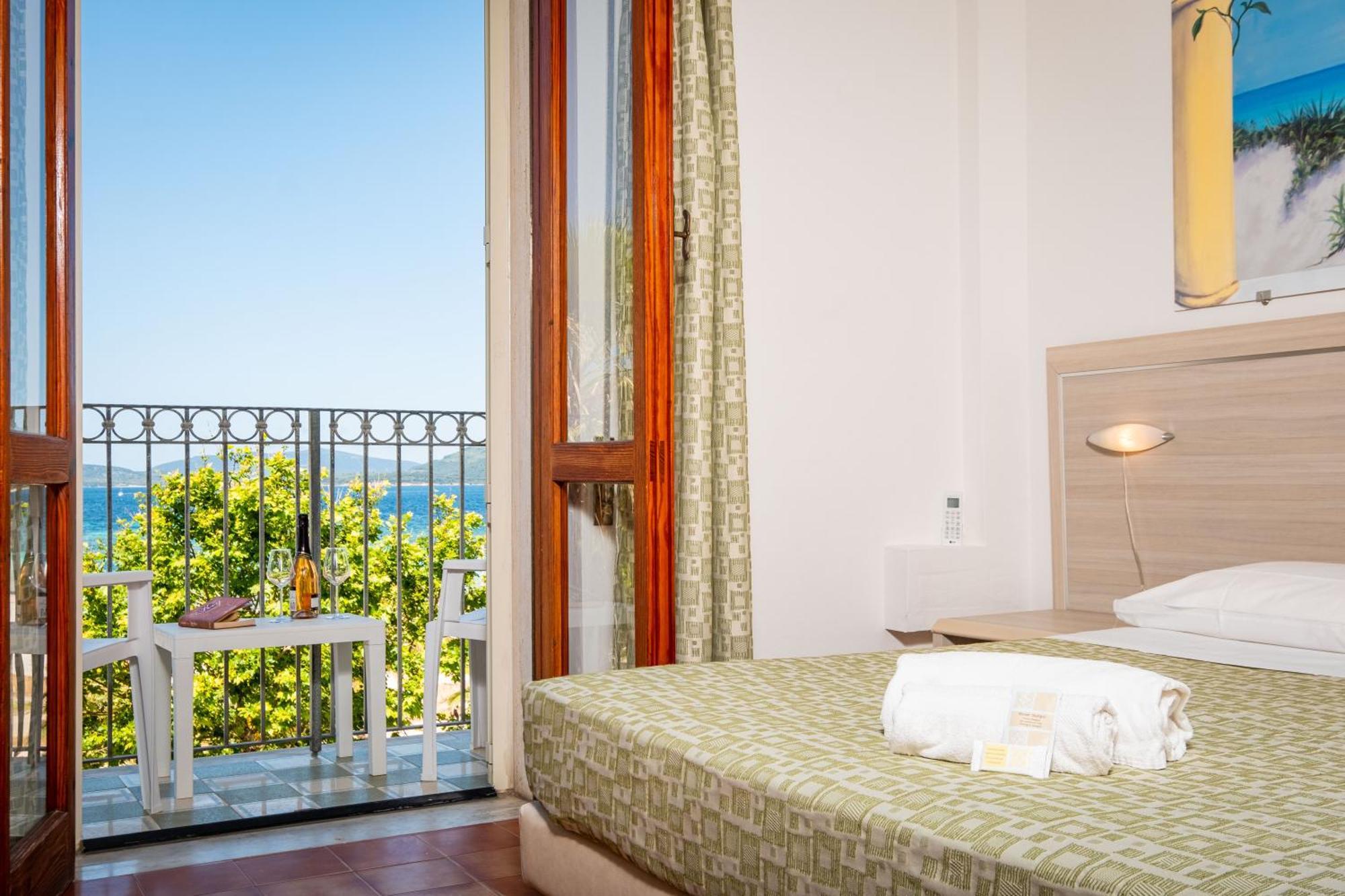 Hotel Il Gabbiano Alghero Luaran gambar